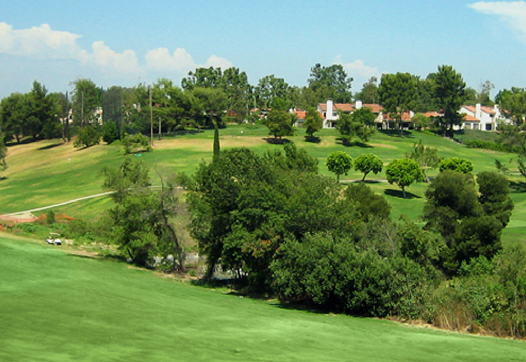 This image is used for Fullerton Golf Course link button