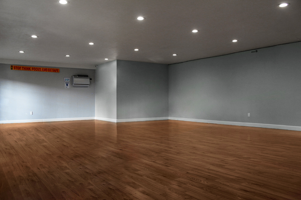 This image is the visual representation of Interior 3 in Ambassador Inn Apartments.